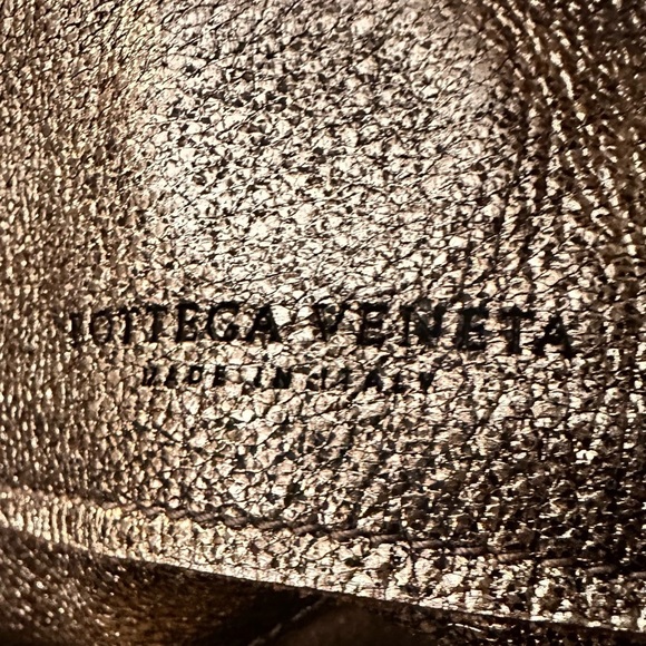 BOTTEGA VENETA TRAVEL BAG $4000 MSRP 14 x 17 DEEP/LONG NWOT ITALY AUTHENTIC - Picture 1 of 5